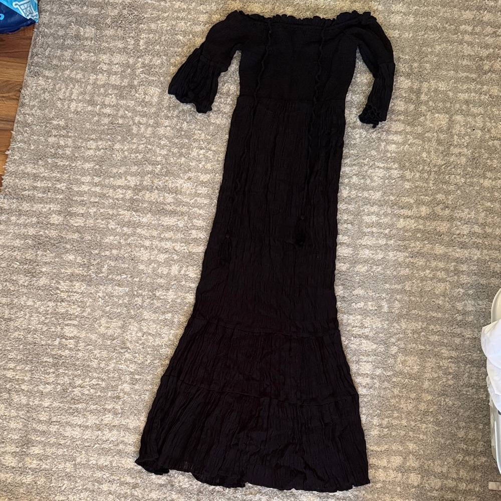 Lost + Wander Black Off-Shoulder Dress